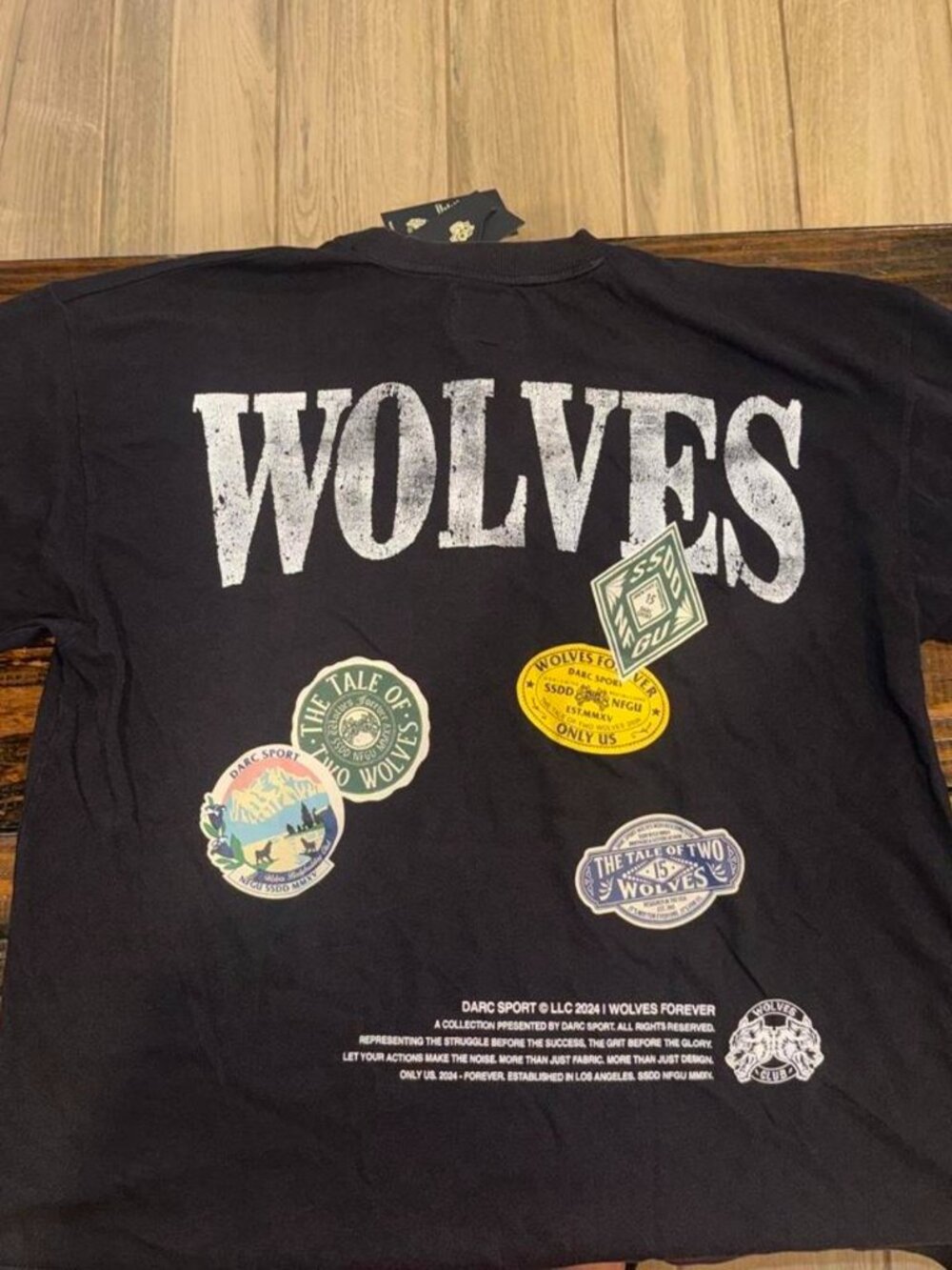 Darc Sport Wolves Forever Oversized Vintange graphic tee